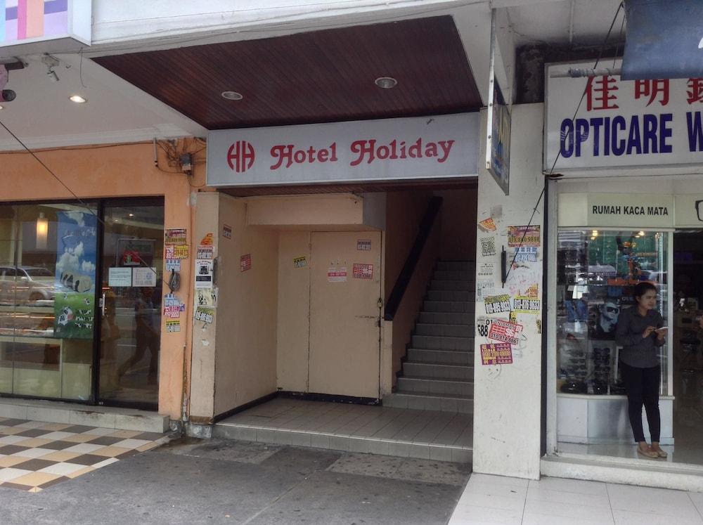 Hotel Holiday Kota Kinabalu Exterior photo