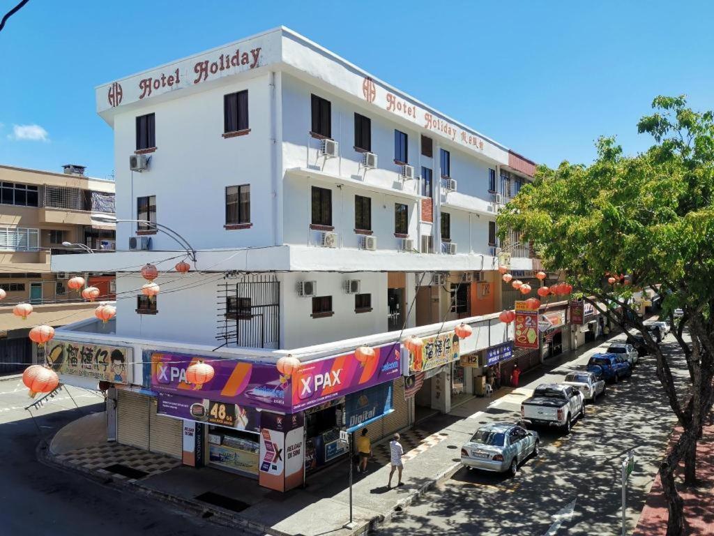 Hotel Holiday Kota Kinabalu Exterior photo